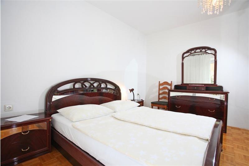 Makarska Affordable apartments for 4 persons - Apartment Marita A4 / 09
